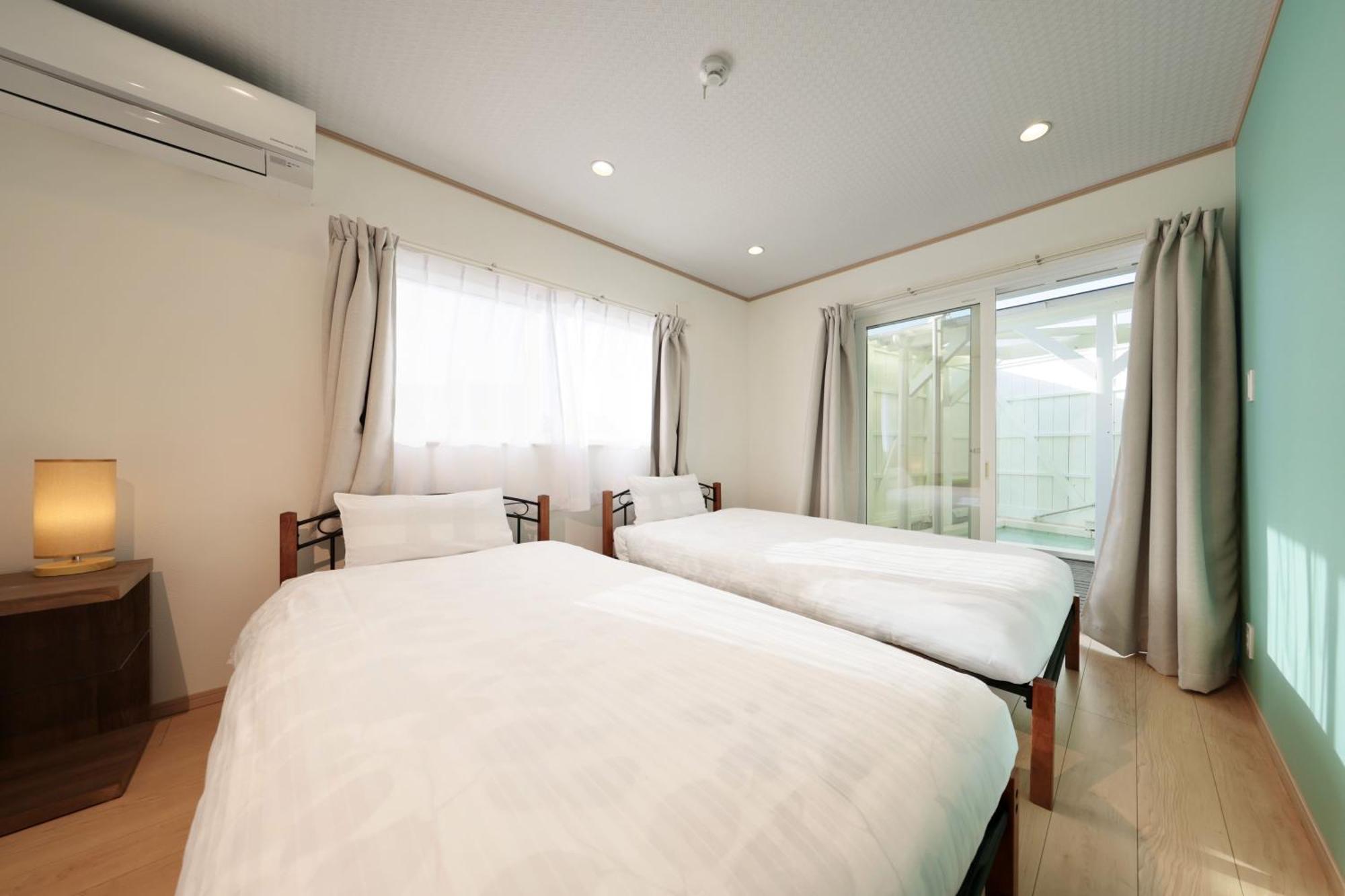 Crystal Besso Shirahama Villa Phòng bức ảnh